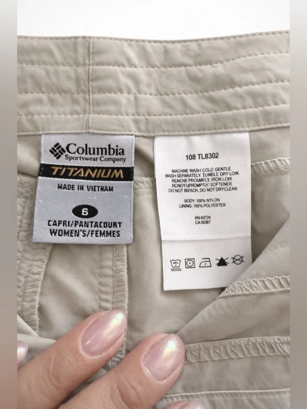 Columbia‎ Titanium Capri-Light Hiking Outdoor Utility Material Packable- Size: 6